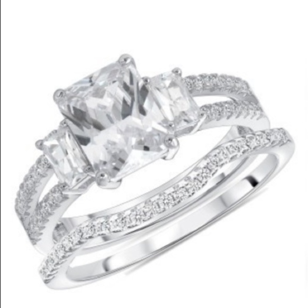 Silver 3 stone Emerald Engagement Ring 2pc set